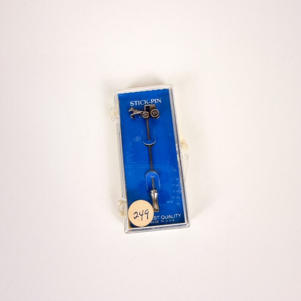 Made in USA Amish Horse Carriage Cart Stick Pin